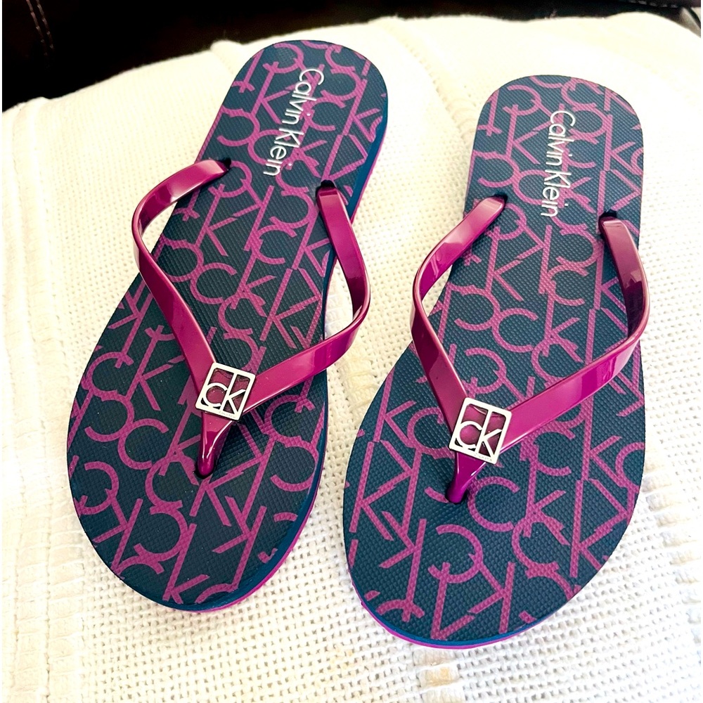 Calvin Klein Sandals size 8